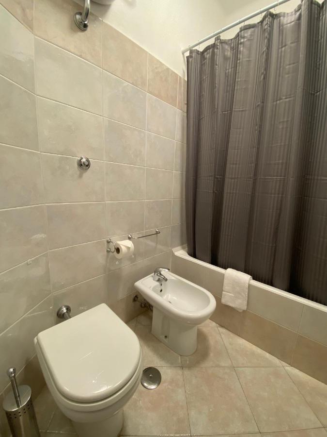 Dimora De Amicis 88 Apartment Bari Ngoại thất bức ảnh