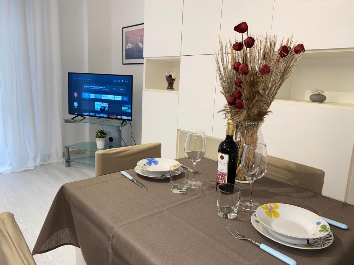 Dimora De Amicis 88 Apartment Bari Ngoại thất bức ảnh